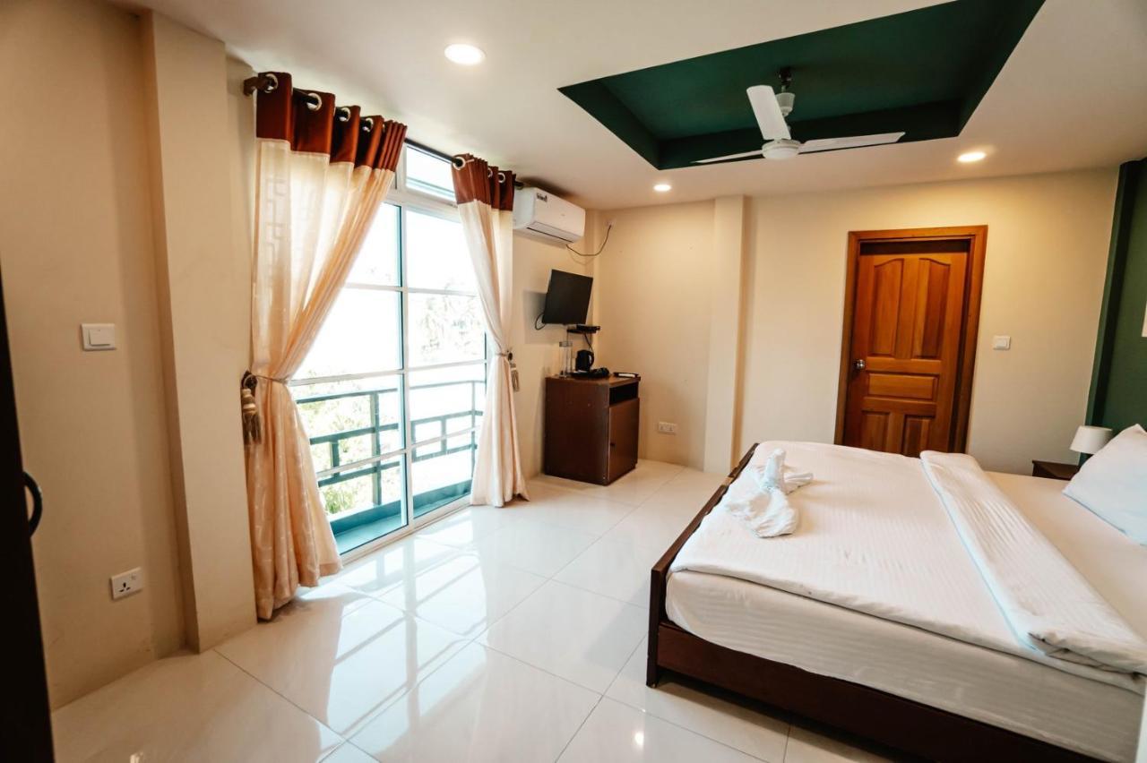 Hotel Oceana Boutique à Maafushi Extérieur photo