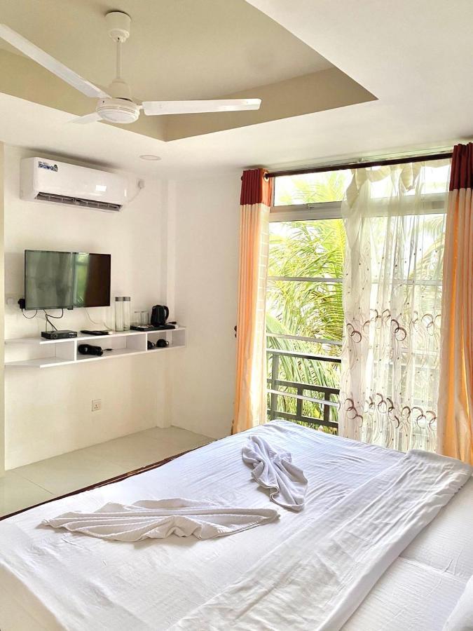Hotel Oceana Boutique à Maafushi Extérieur photo